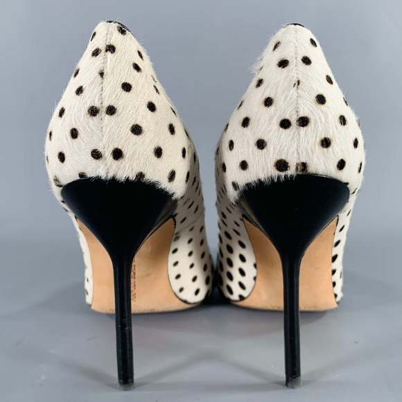 MANOLO BLAHNIK White Black Dots Pony Hair Stiletto Pumps - Picture 3 of 7